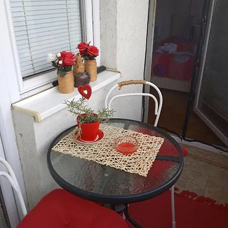 Mira Apartment